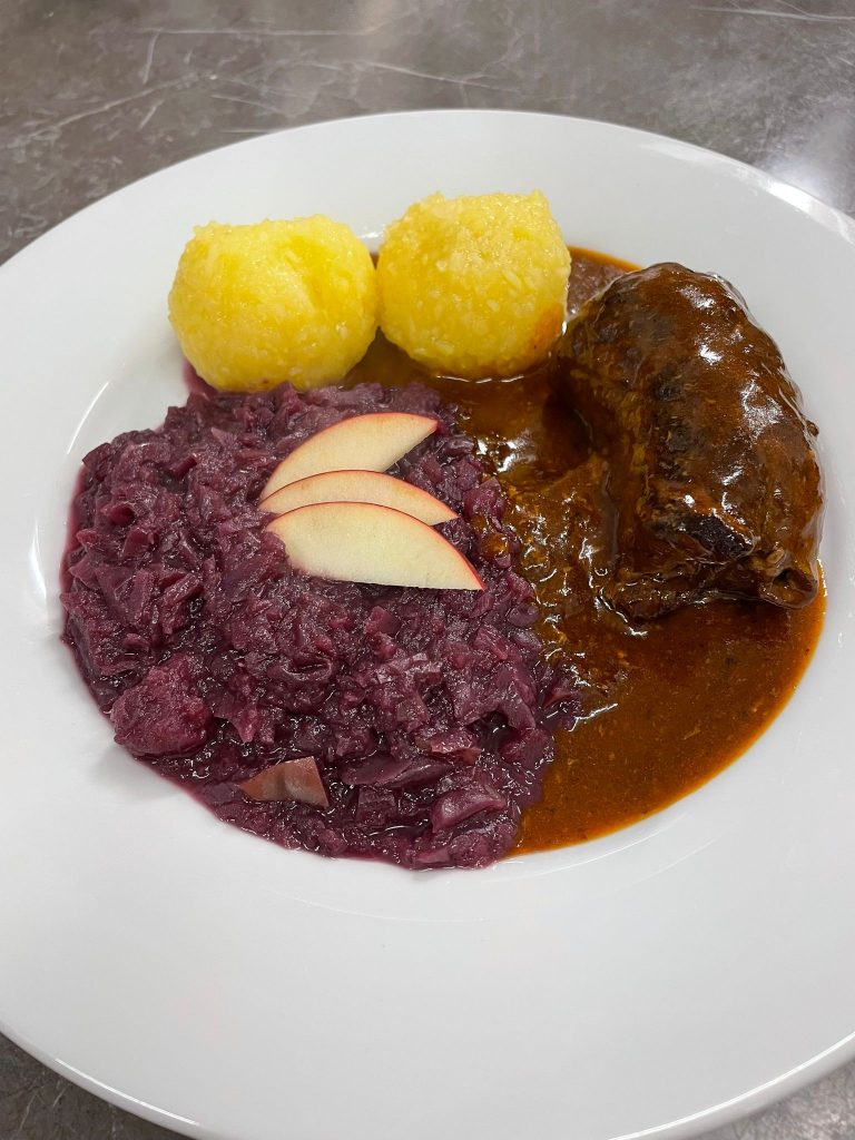 e01d6b8d-1130-4aeb-ba94-237b548b7b18